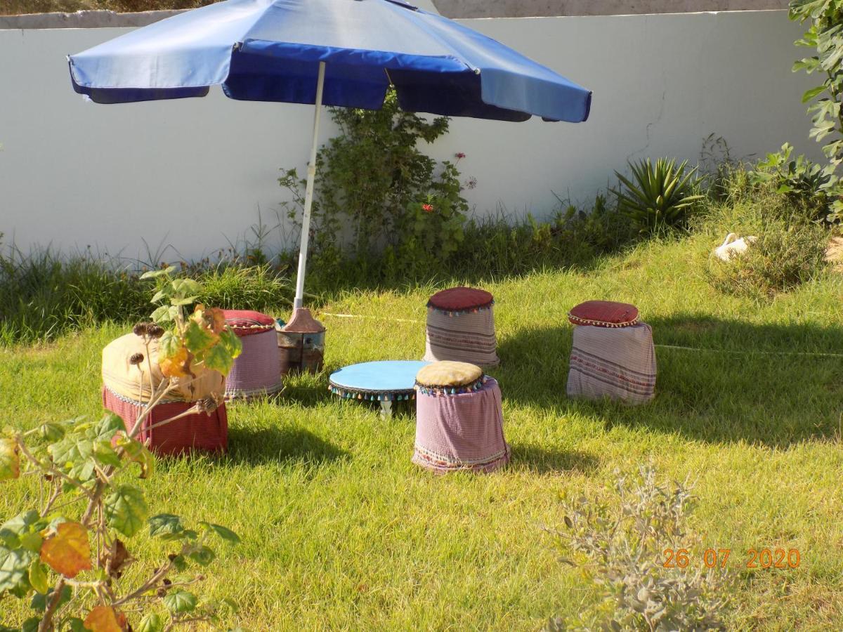 Dar Mamina Bed & Breakfast Sidi ash Shammakh Eksteriør bilde