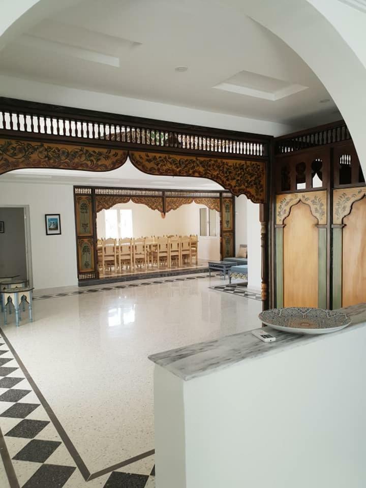 Dar Mamina Bed & Breakfast Sidi ash Shammakh Eksteriør bilde