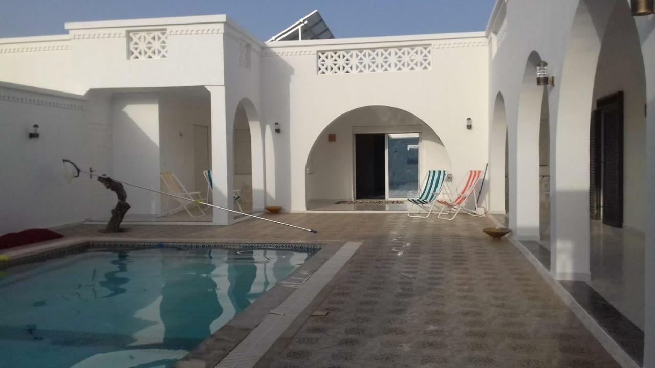 Dar Mamina Bed & Breakfast Sidi ash Shammakh Eksteriør bilde