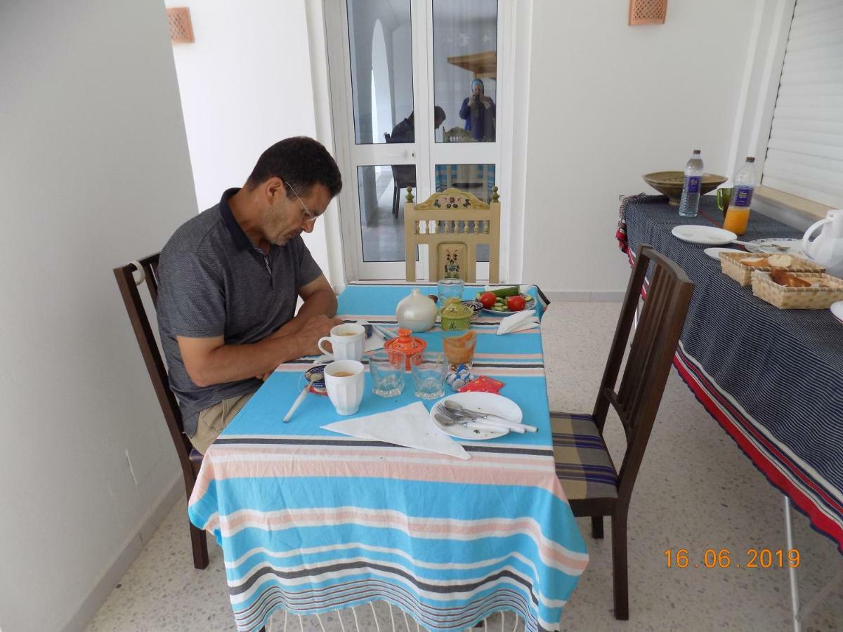 Dar Mamina Bed & Breakfast Sidi ash Shammakh Eksteriør bilde