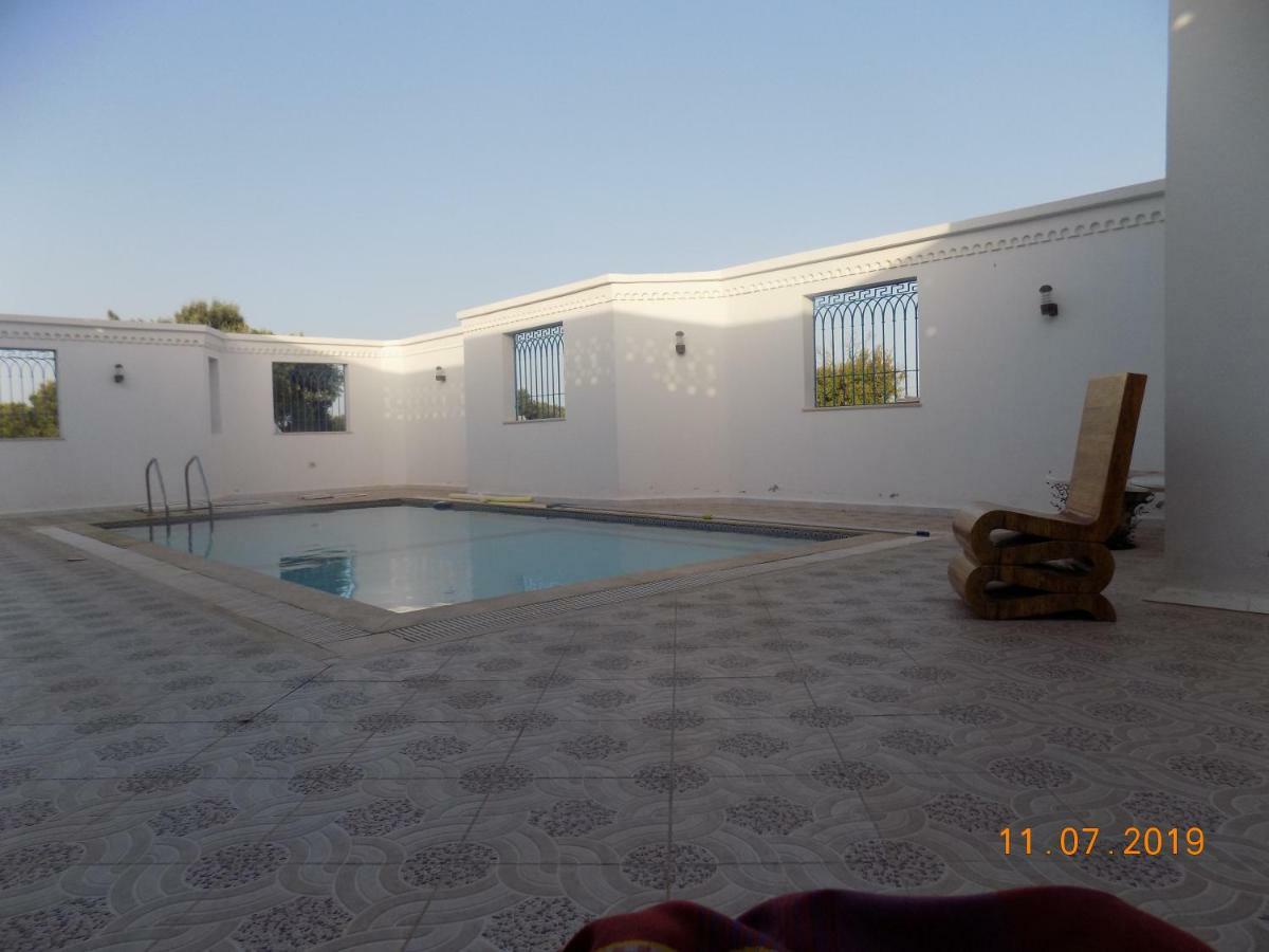 Dar Mamina Bed & Breakfast Sidi ash Shammakh Eksteriør bilde